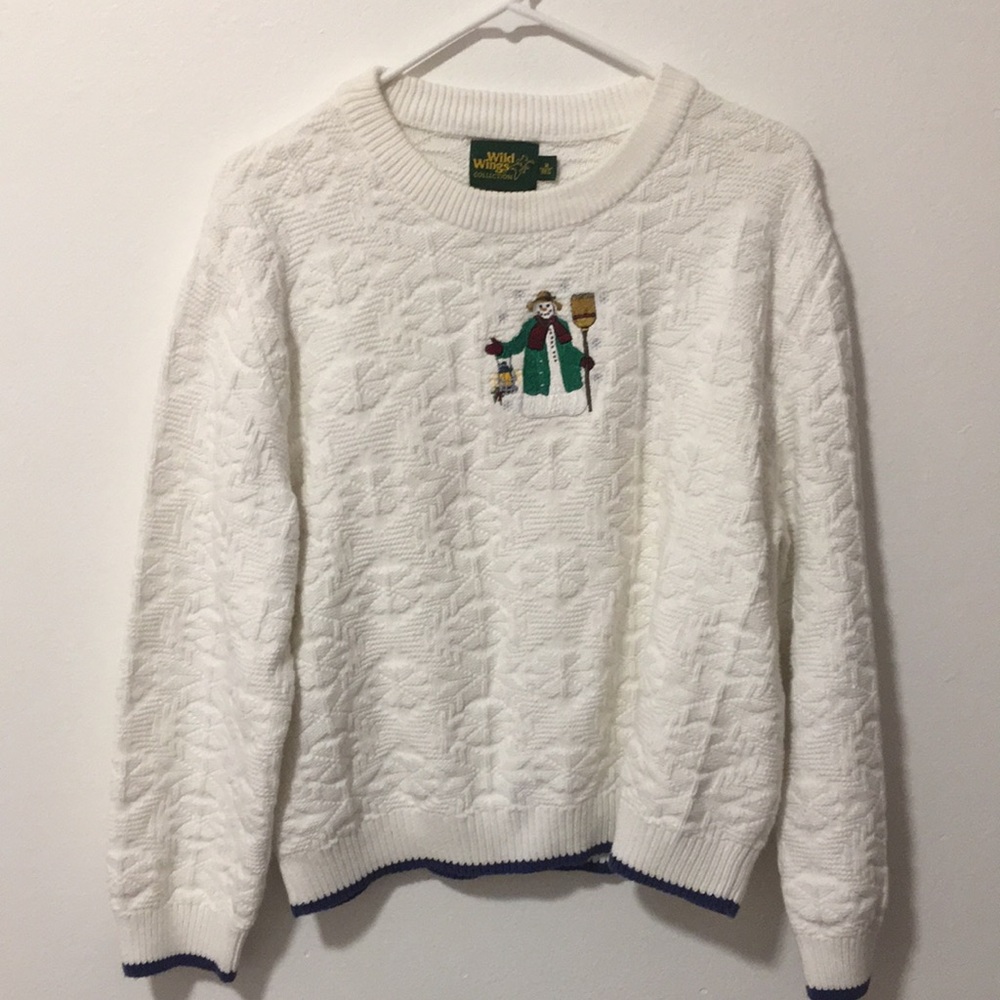 Wild Wings Collection white snowman sweater